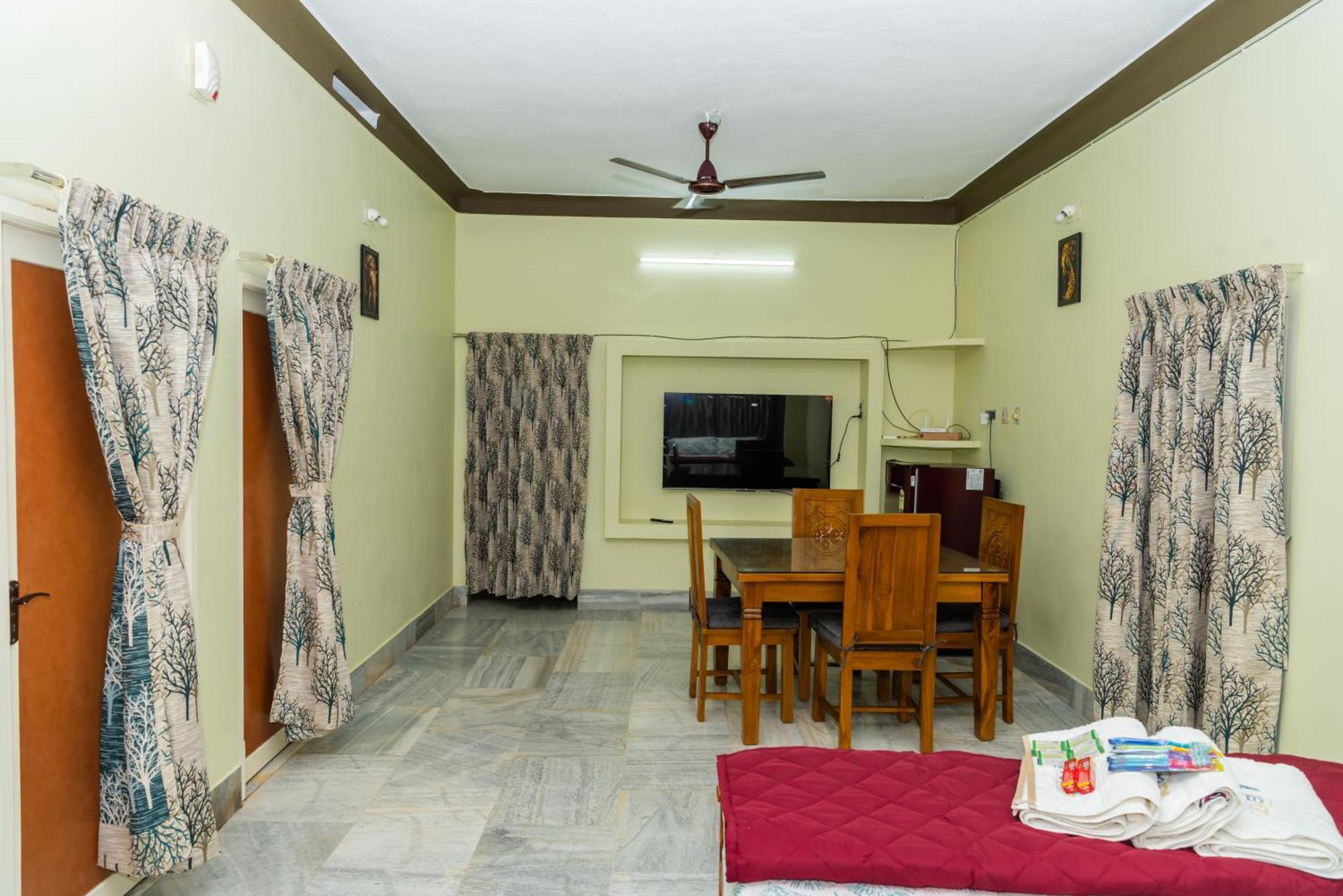 Live Rms Apartment Tiruchirappalli